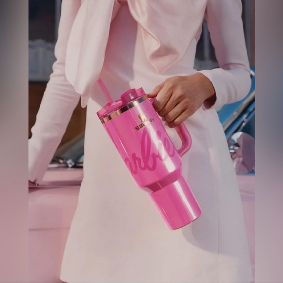 🎉LAST CHANCE🎉Limited Edition Stanley BARBIE ICON
40 OZ QUENCHER - Picture 2 of 10